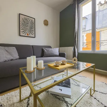 Opera District Comfortable Retreat Apartment *