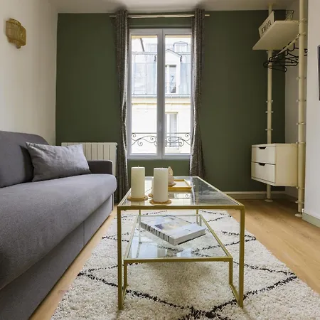 Opera District Comfortable Retreat Apartment